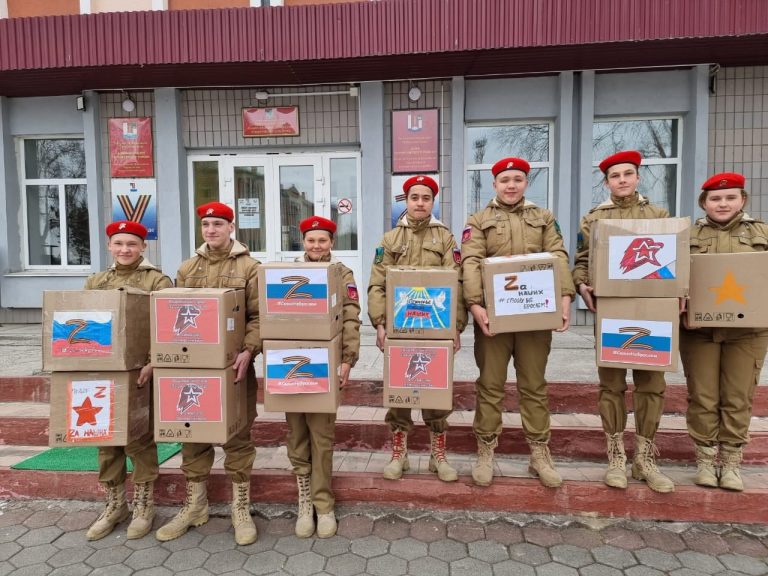 Юнармейцы Приморья показывают свое уважение к родному краю не словом, а делом http://xn-----6kcc1bbaicfdqdivnnedfp7y2a.xn--p1ai/