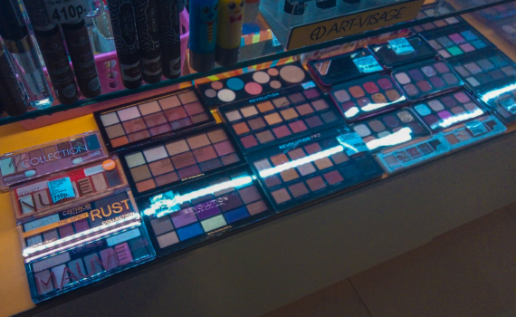 Ваш эликсир молодости: секретная техника лифтинг-эффекта губ после 50 — вот как надо рисовать линии Ваш эликсир молодости: секретная техника лифтинг-эффекта губ после 50 — вот как надо рисовать линии