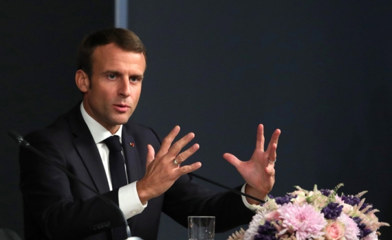 Париж готов к торговой войне с Пекином, беря в этом пример с США